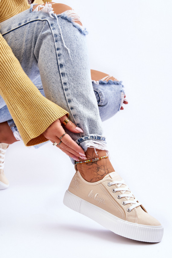 Patogūs laisvalaikio bateliai su platforma Lee Cooper LCW-23-31-1808L smėlio spalvos