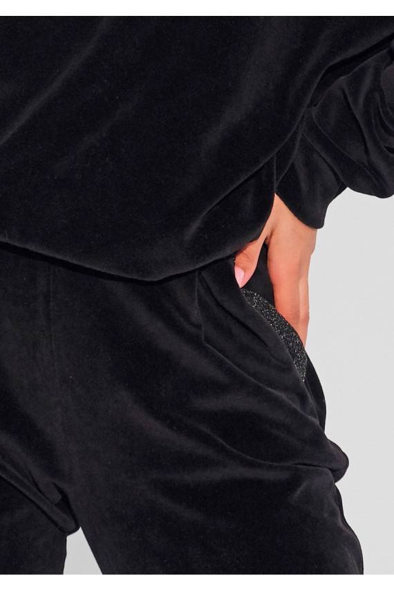 Fabi - juodos veliūrinės laisvalaikio kelnės