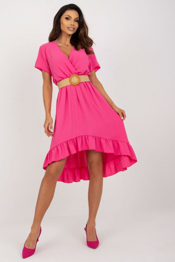 Rožinė suknelė ir dirželiu...