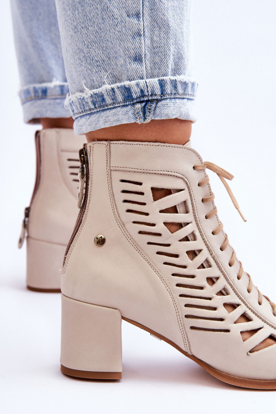   Ažūriniai aulinukai  05508-22 dramblio kaulo spalvos