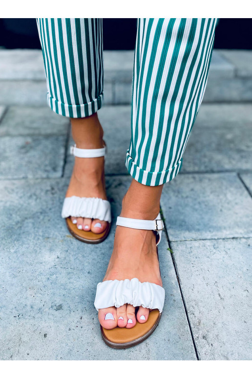 Moteriški sandalai/basutės DAISY WHITE