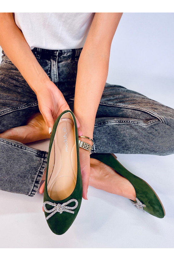 Balerinos su migdolo formos priekiu BATTEN GREEN