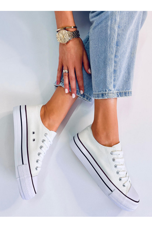 Moteriški batai  FARGIS WHITE Moteriški batai  FARGIS WHITE