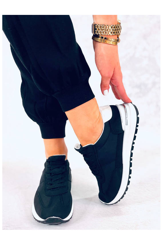 Sportiniai batai juodos spalvos Shelovet