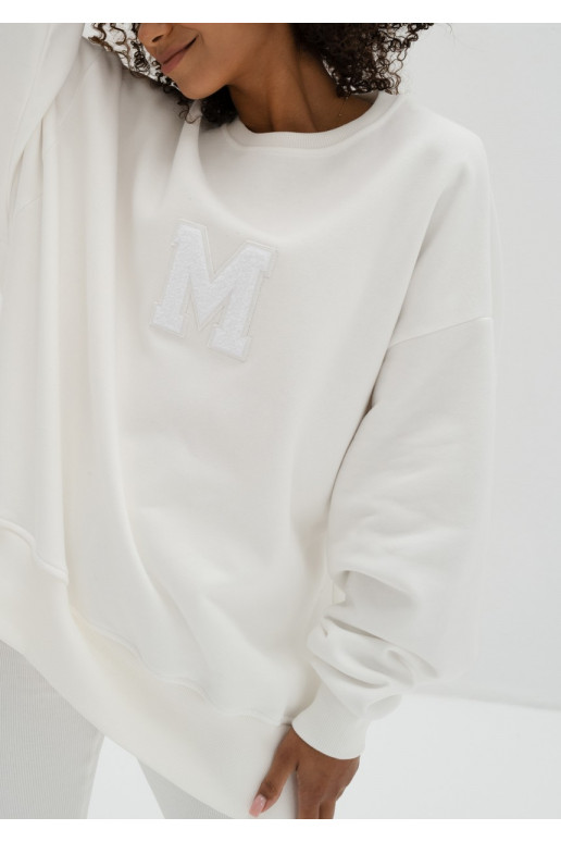 Vibe - Oversize džemperis baltos spalvos 