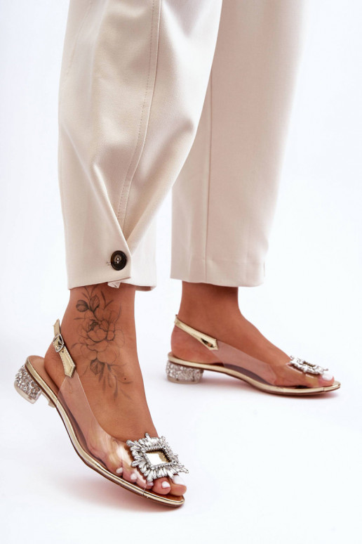 sandalai Perregimi su gražiomis detalėmis aukso spalvos S.Barski MR1037-05
