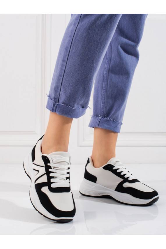 smėlio spalvos-baltos spalvos sportiniai batai  Shelovet