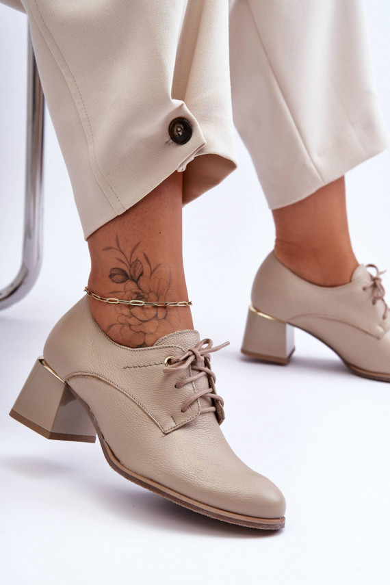   batai   su kulniukais smėlio spalvos Keria