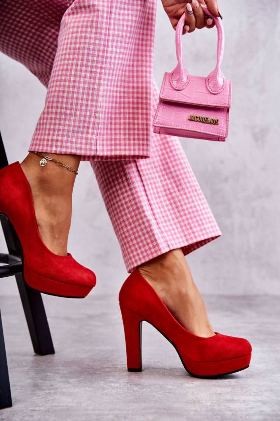 Klasikinio modelio Zomšiniai bateliai su kulniukais raudonos spalvos Soro