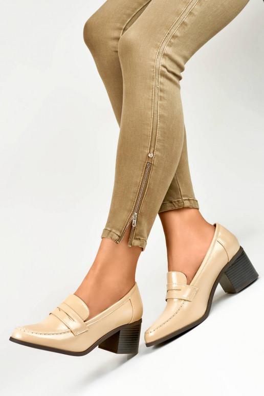 Moteriški bateliai su lako efektu...