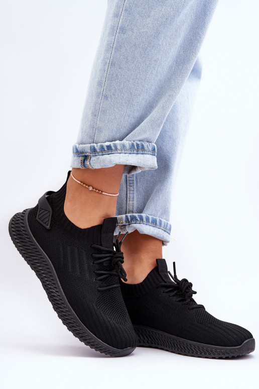   Įsispiriamo modelio  sportiniai bateliai juodos spalvos Zauna