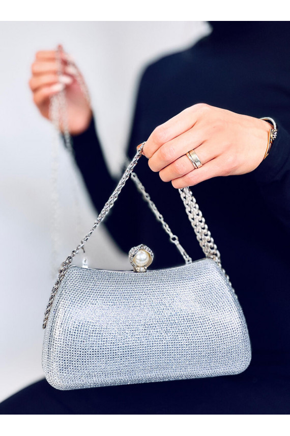 Rankinė  su dekoratyvine grandinėle LESLIEE SREBRNA