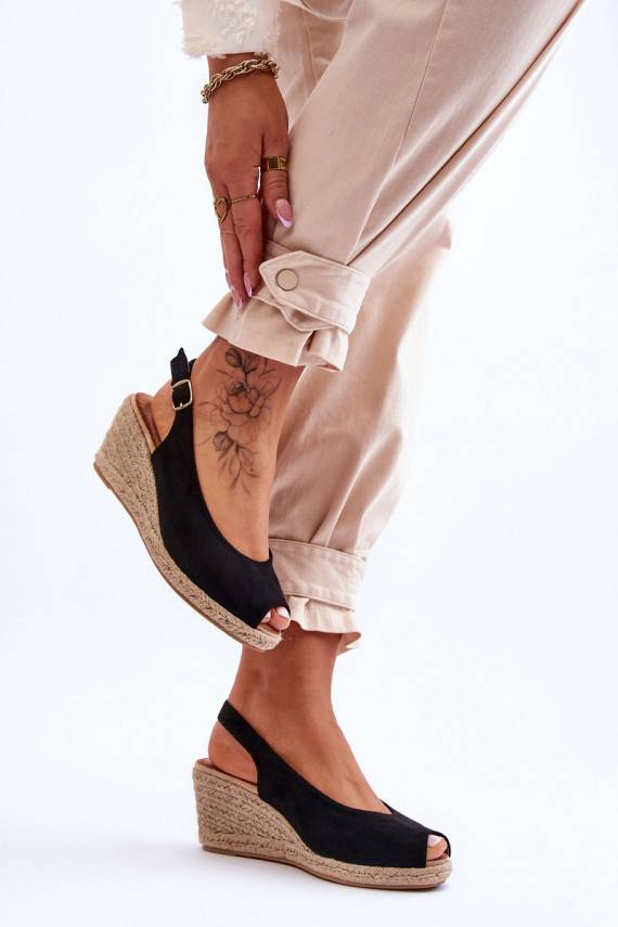 Zomšinės platforminės basutės juodos spalvos Elsie