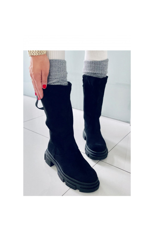 Juodos spalvos ilgaauliai batai Inello