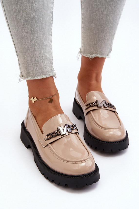 Mokasinai su lako efektu   su plačiais kulniukais smėlio spalvos Ezoma