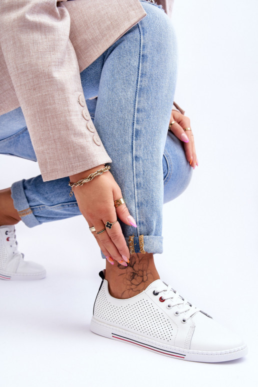   su aužūro elementais   laisvalaikio batai baltos spalvos S.Barski LR952