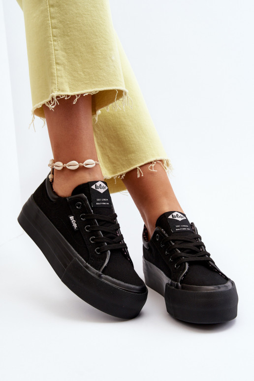 Laisvalaikio bateliai su platforma Lee Cooper LCW-24-31-2180 juodos spalvos