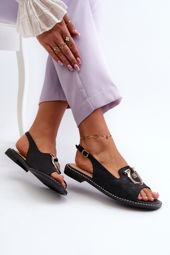 Elegantiško stiliaus Moteriškos basutės su aukso spalvos detalėmis su plačiais kulniukais juodos spalvos S.Barski KV27-053