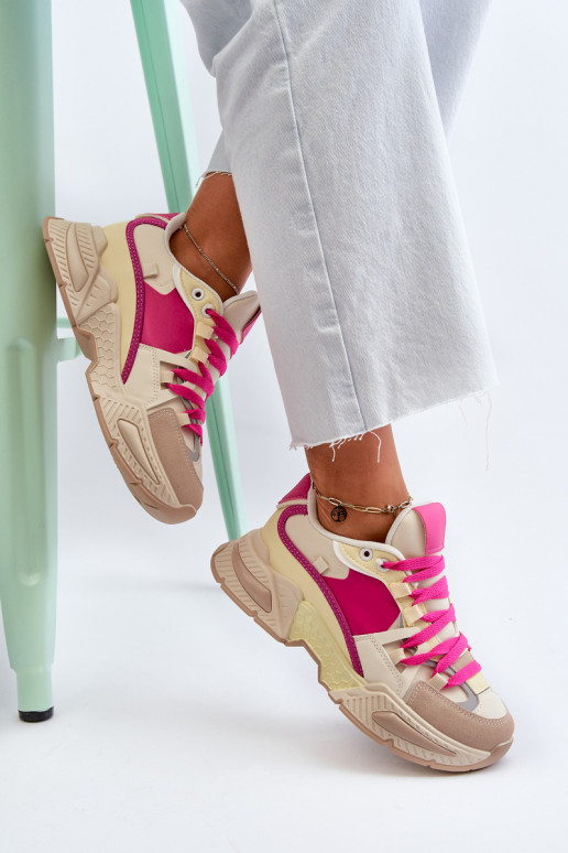 Snekersy   su masyviu padu rožinės spalvos Peonema