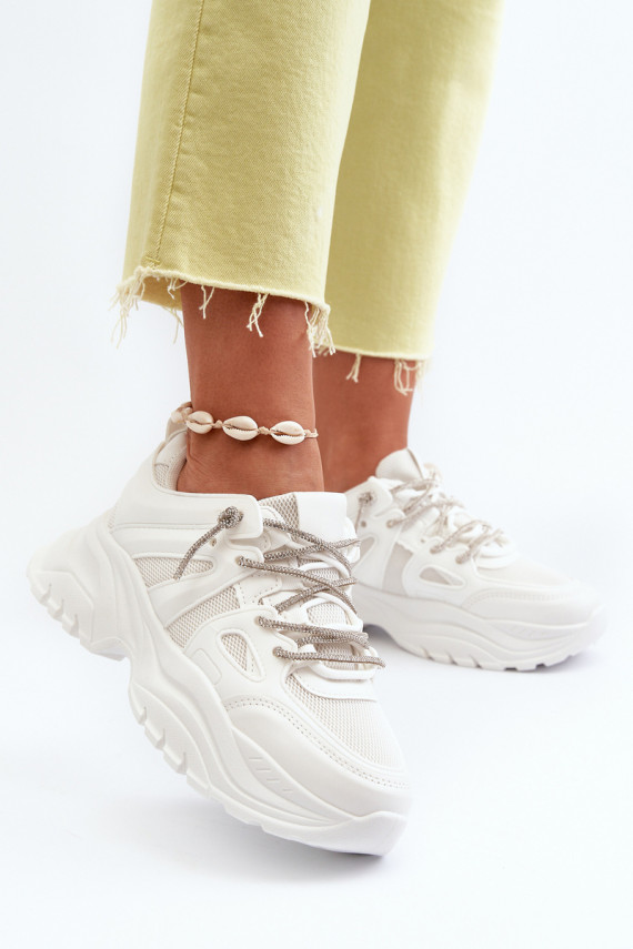 Sneakers modelio batai   su madingais masyviais padais  m baltos spalvos Relissa