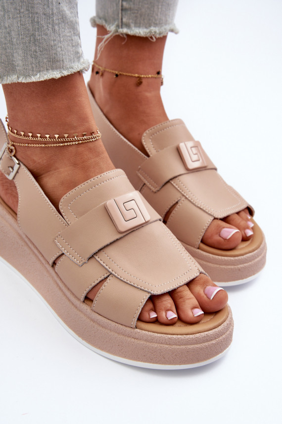 Moteriškos basutės    su platforma I Koturnie smėlio spalvos Vivitellia