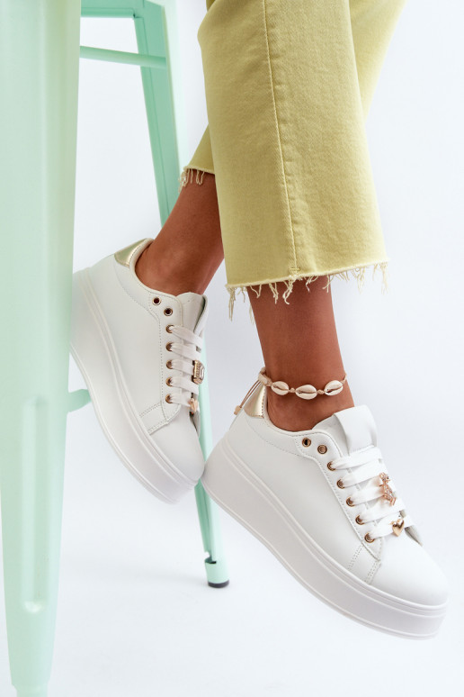 Sneakers modelio batai   su platforma Z Przypinkami iš eko odos baltos spalvos Cavisa