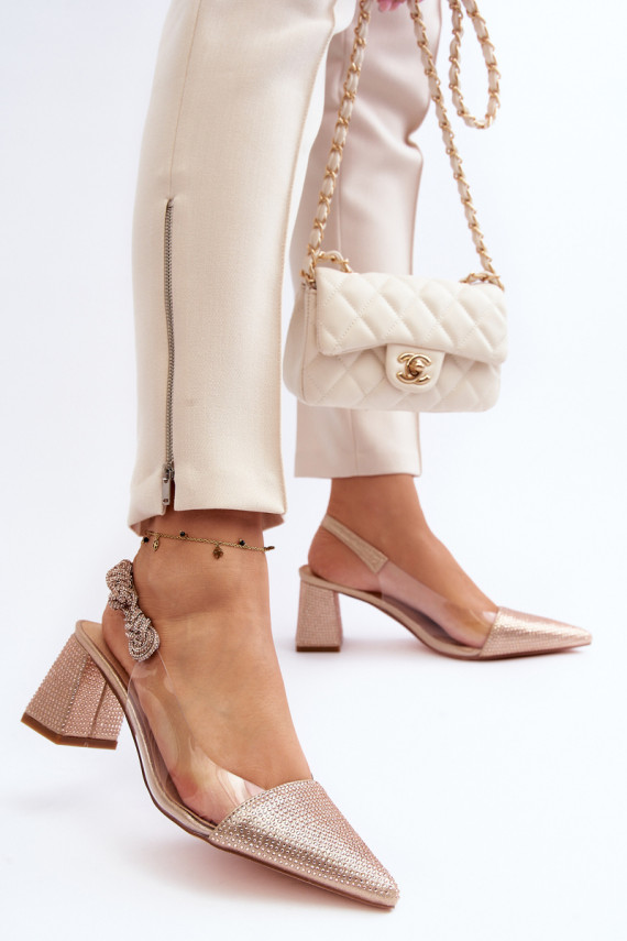 Elegantiško stiliaus Bateliai smailiomis nosytėmis D&A MR91292-1 šampano spalvos