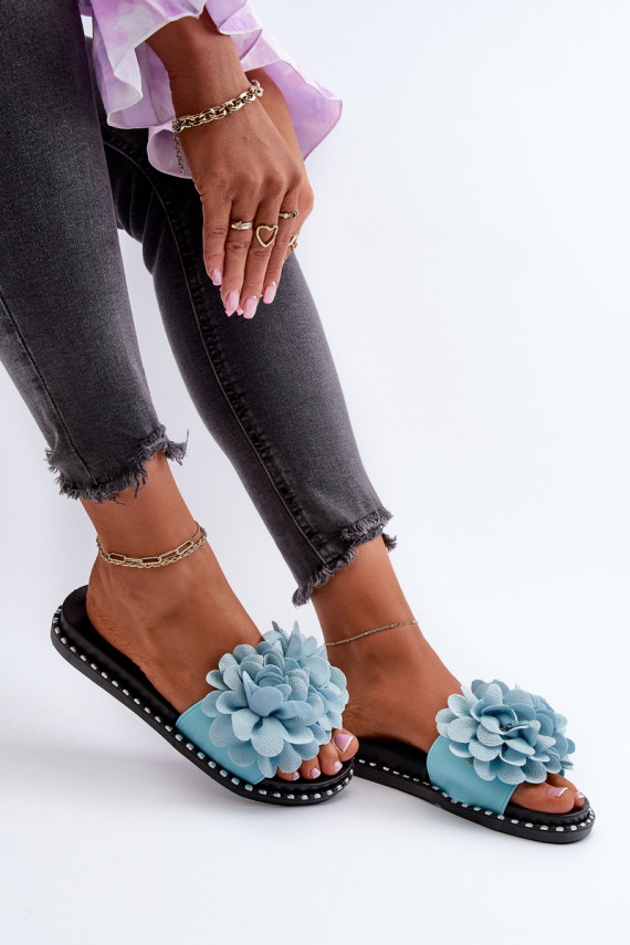 Moteriškos šlepetės Ozdobione su gėlių motyvaisami mėlynos spalvos Cellanen