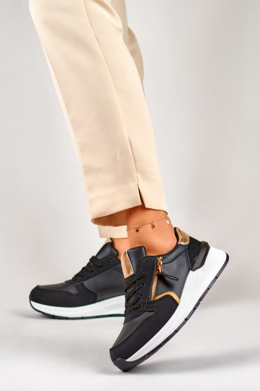 Juodi moteriški sportiniai bateliai...