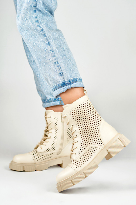 Moteriški ažūriniai smėlio spalvos...