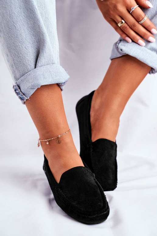 Moteriški mokasinai, pagamintų iš...