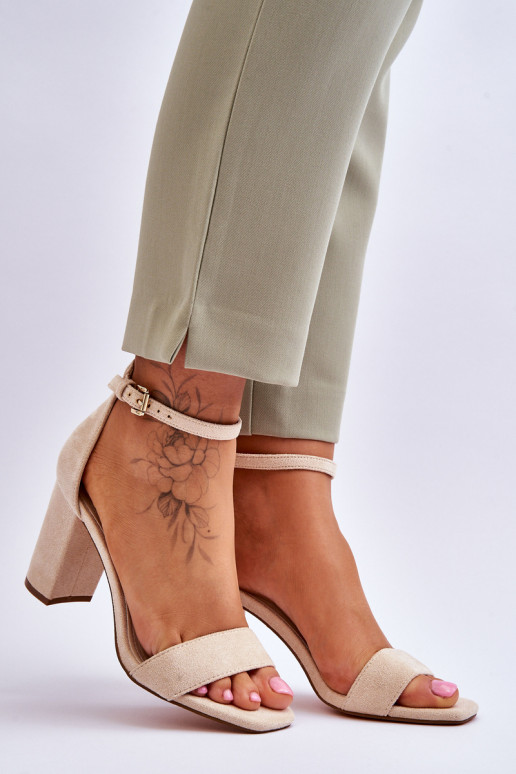   Klasikinio modelio Zomšinės basutės smėlio spalvos Passo