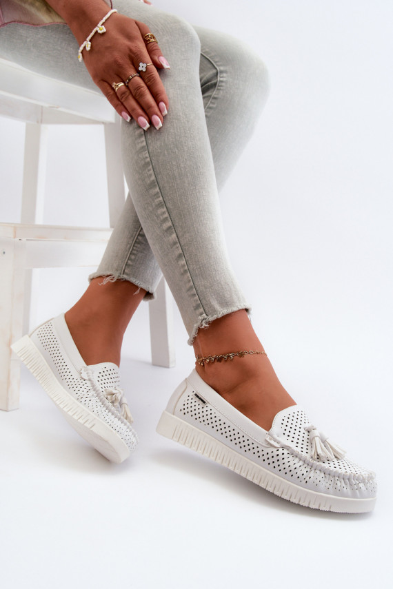 su aužūro elementais moteriški mokasinai iš eko odos baltos spalvos Tinami