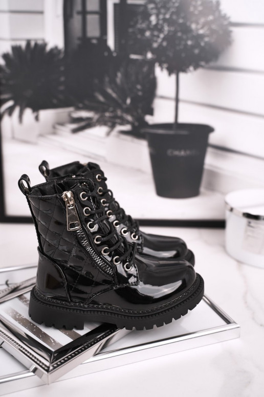 Juodos spalvos lakuotas moteriški...