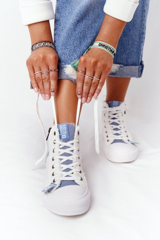 Laisvalaikio bateliai su platforma