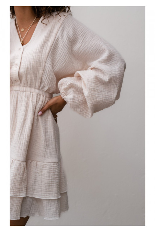 Milla - baltos spalvos suknelė plačiomis rankovėmis