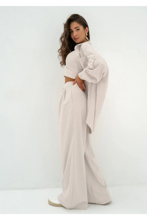 Tammy - balti platūs marškiniai Tammy - balti platūs marškiniai