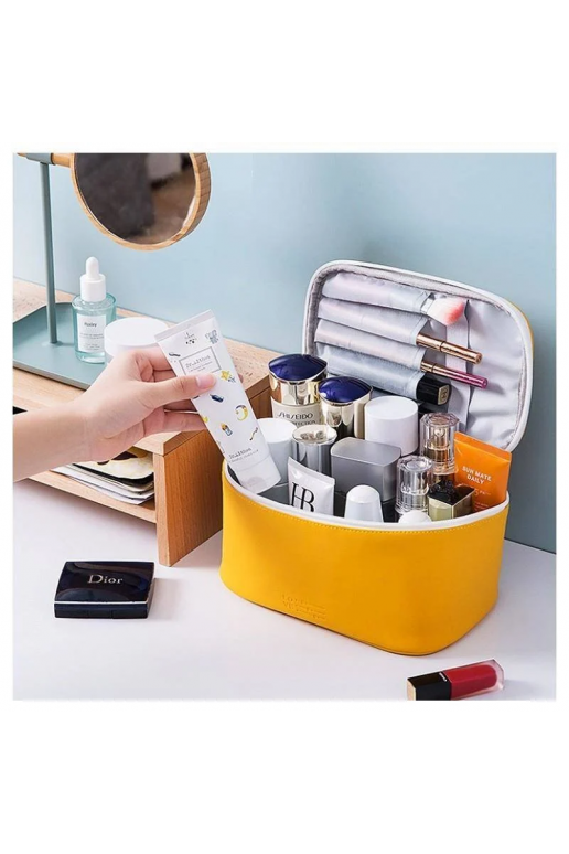 Moteriška kosmetinė rožinės spalvos Moteriška kosmetinė rožinės spalvos