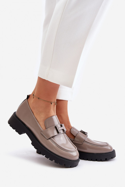 moteriški mokasinai su lako efektu Vinceza 62187 pilkos spalvos