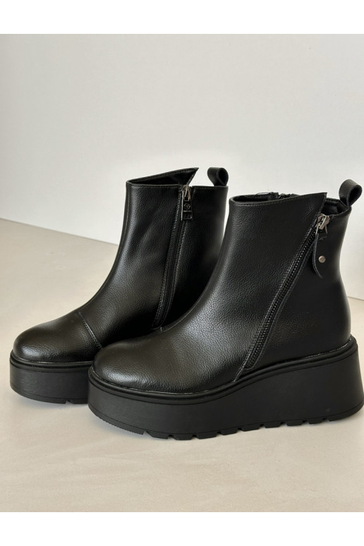 pašiltinti Moteriški aulinukai Ant pleišto ir platforma natūralios odos juodos spalvos Vinceza 58340