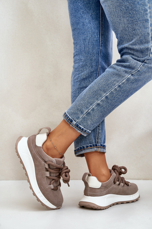 iš zomšos Sneakers modelio batai Moteriškos Z Grubym Suvarstymasm Artiker 54C1409 smėlio spalvos
