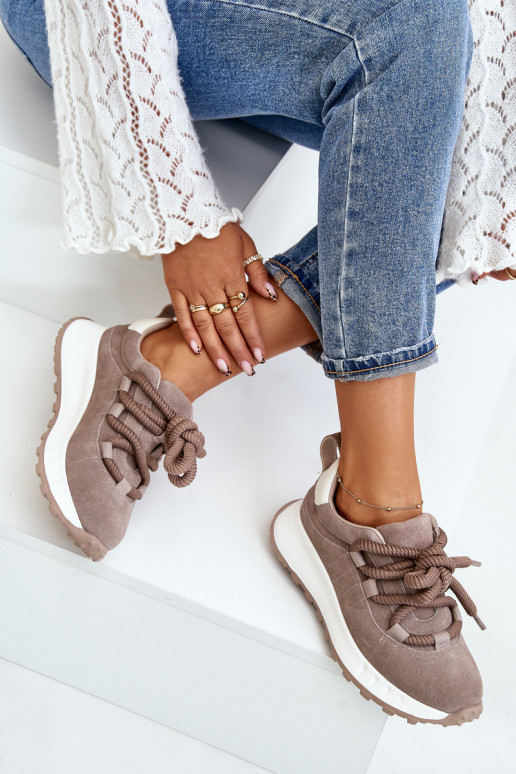 iš zomšos Sneakers modelio batai Moteriškos Z Grubym Suvarstymasm Artiker 54C1409 smėlio spalvos