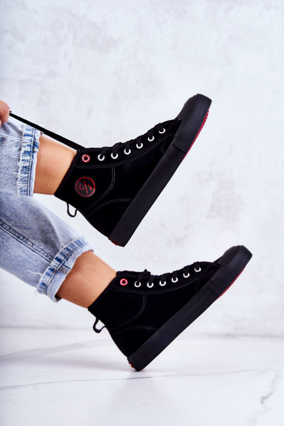 Moteriškos laisvalaikio batai su auliuku Cross Jeans JJ2R4055C juodos spalvos
