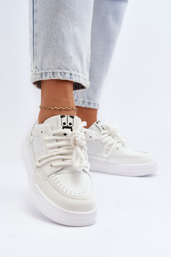Moteriškos Sneakers modelio batai Eko Oda baltos spalvos Avanalis
