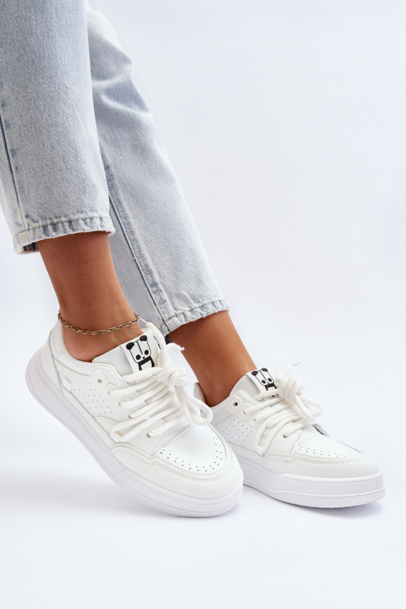 Moteriškos Sneakers modelio batai Eko Oda baltos spalvos Avanalis
