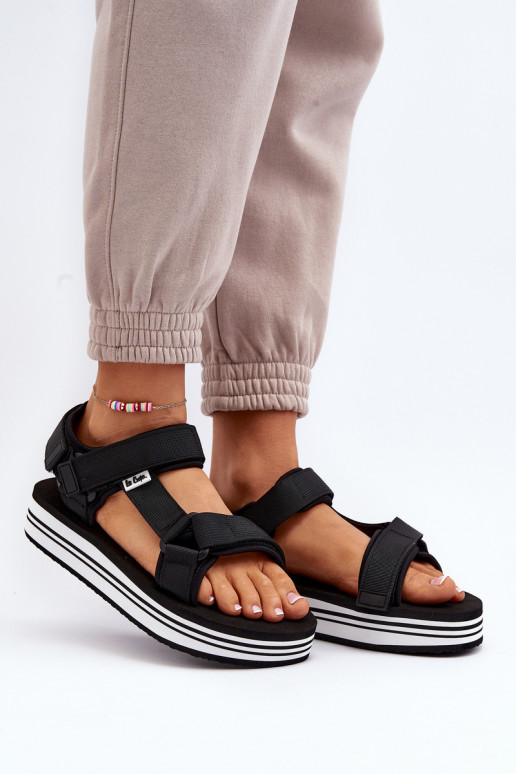 Moteriškos basutės su platforma Lee Cooper LCW-24-05-2753 juodos spalvos
