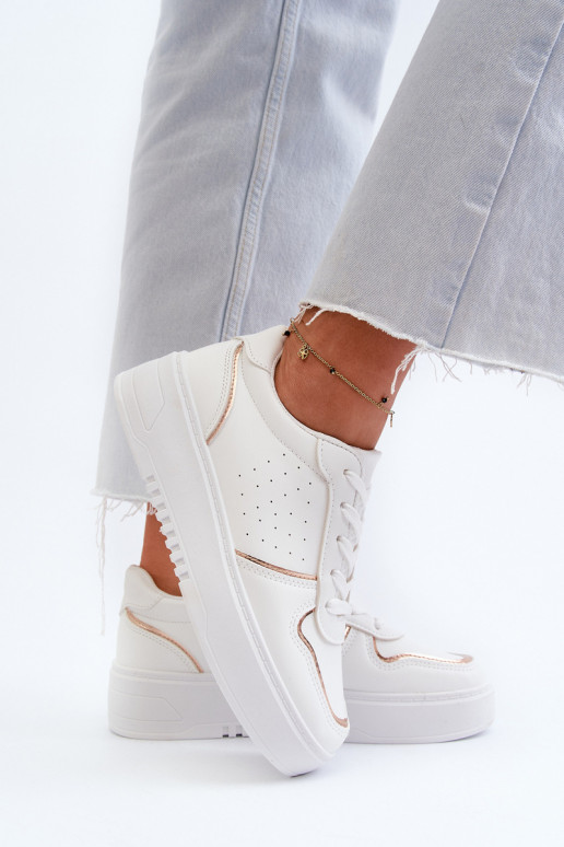 Moteriškos Sneakers modelio batai su platforma baltos spalvos Tessama