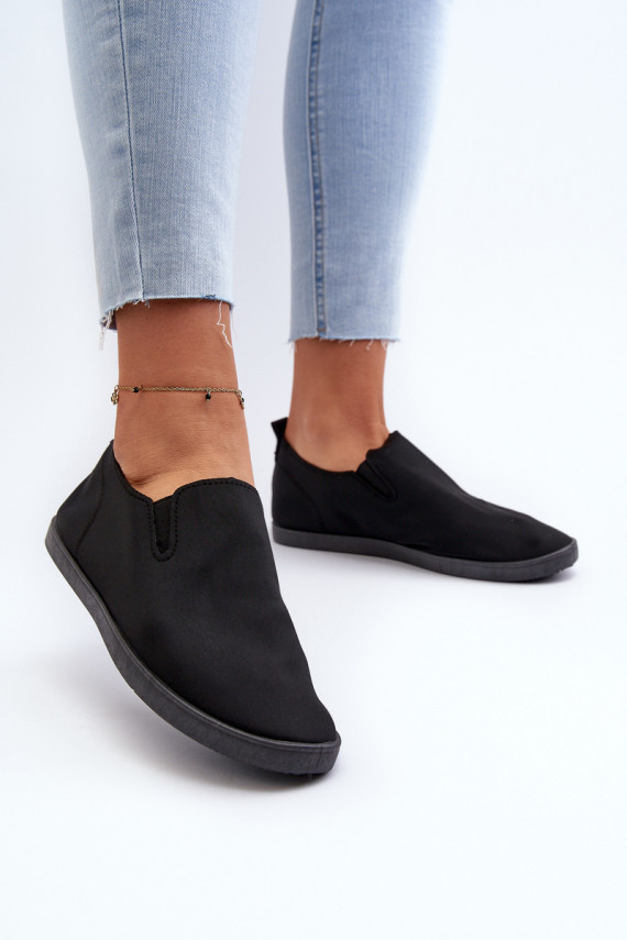 Moteriškos Sportbačiai laisvalaikio batai Slip-On juodos spalvos Lovinia