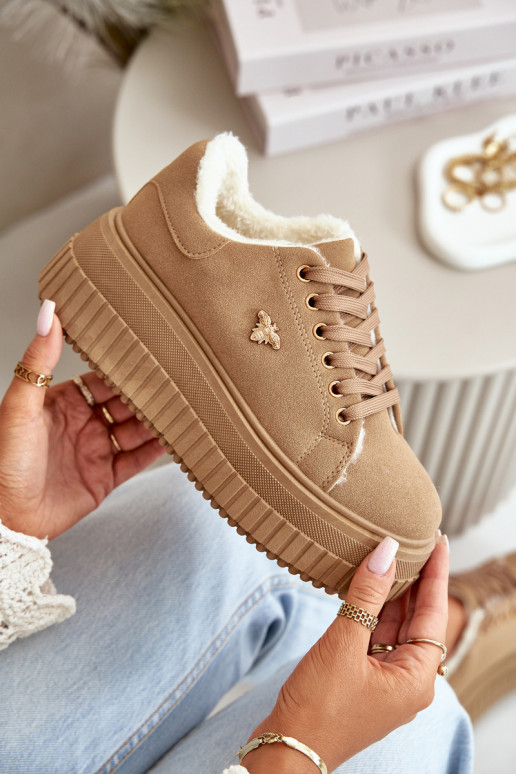 Sneakers modelio batai Moteriškos pašiltinti su madingais masyviais padais Ze aukso spalvosm Detalem rudos spalvos Lotira Sneakers modelio batai Moteriškos pašiltinti su madingais masyviais padais Ze aukso spalvosm Detalem rudos spalvos Lotira