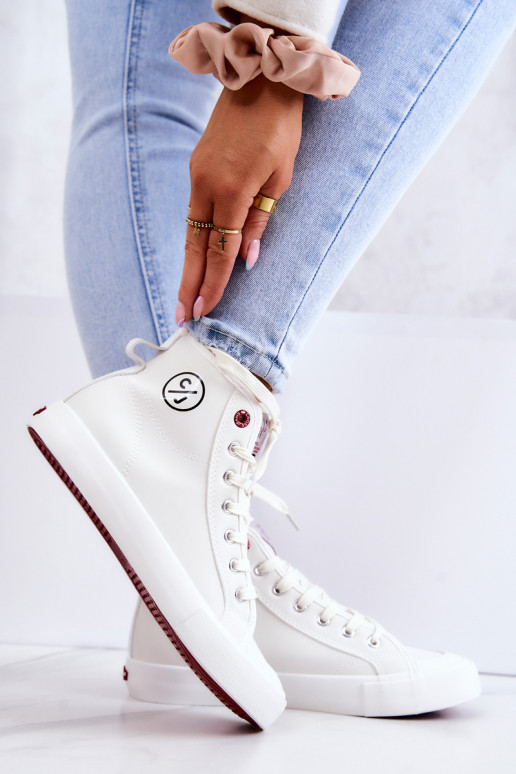 Moteriškos laisvalaikio batai su auliuku Cross Jeans JJ2R4056C baltos spalvos